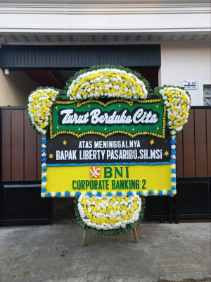 Papan Bunga Duka di Sei Sikambing C Ii